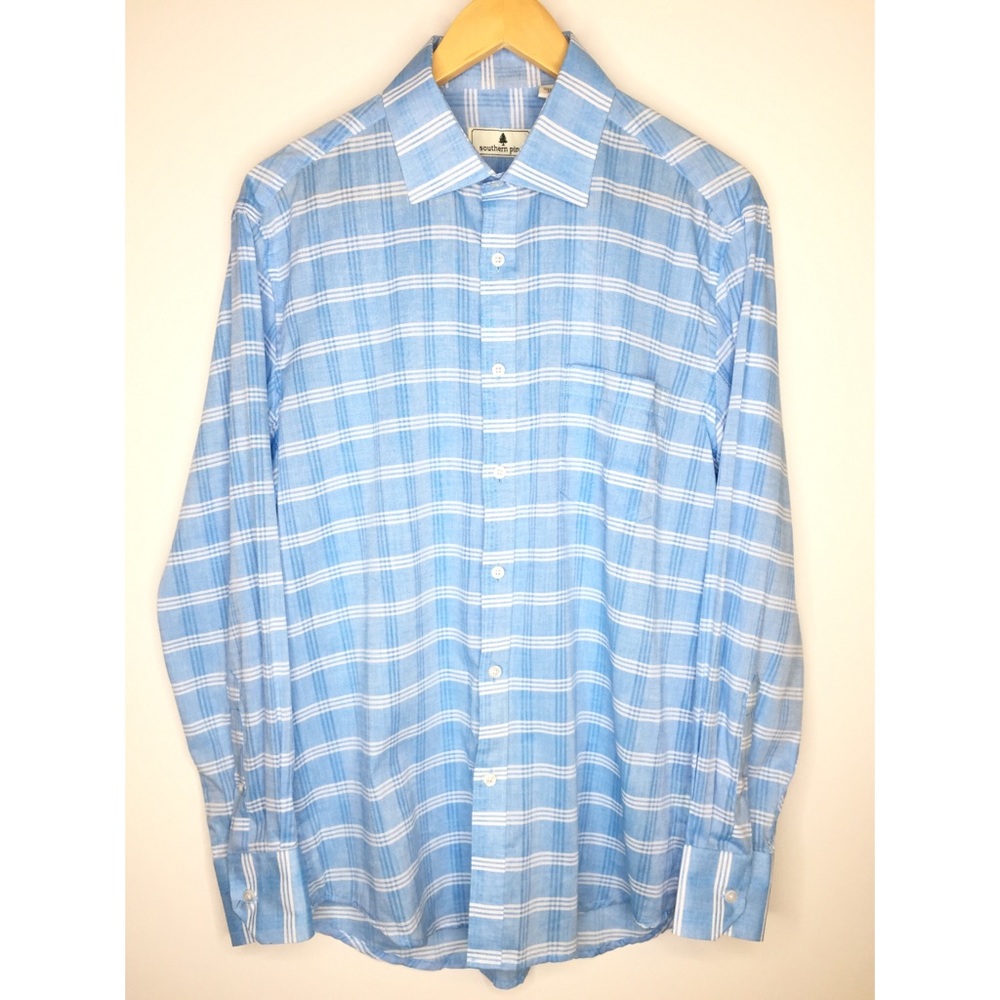 Southern Pines Button Down Dress Shirt - Size M